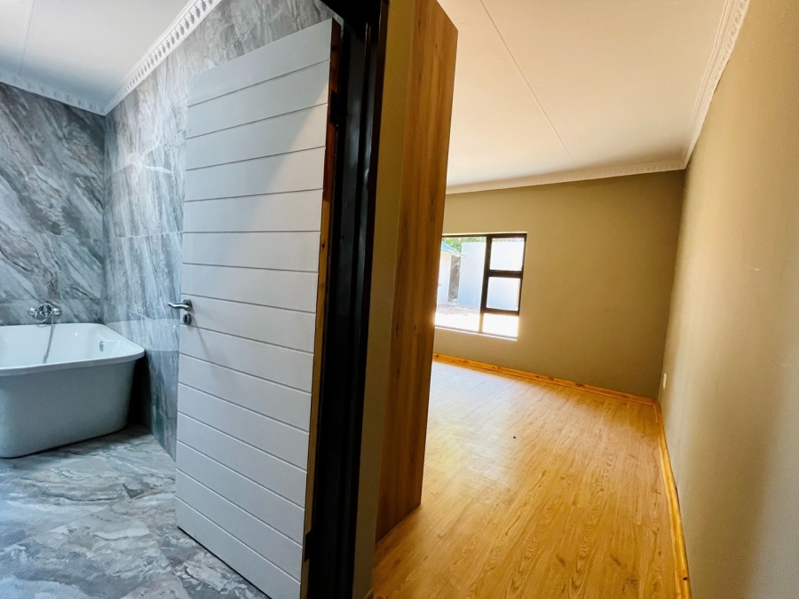 4 Bedroom Property for Sale in Bayswater Free State